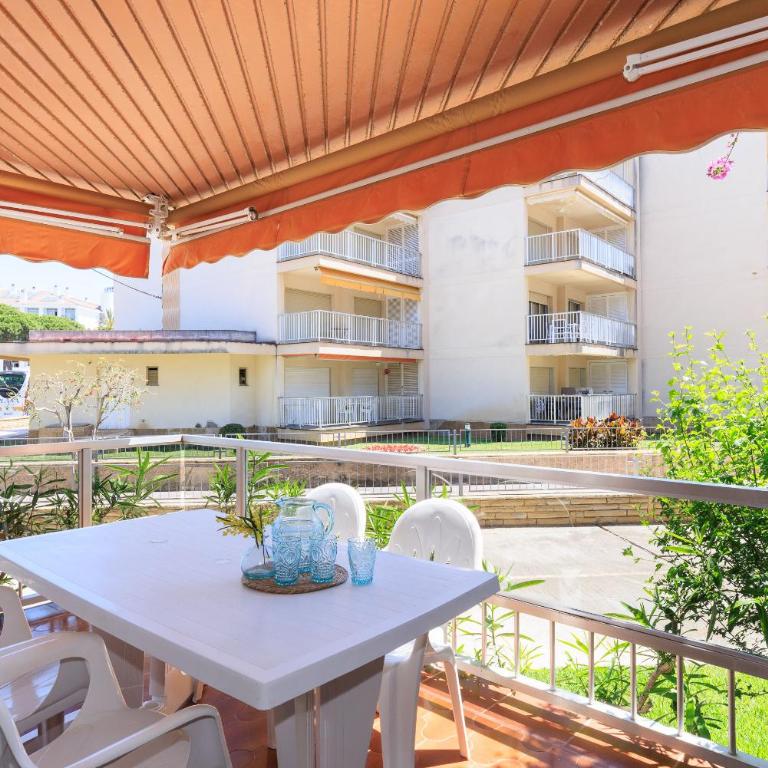UHC Villamar Family Apartments - Apartamento de 2 dormitorios - 3