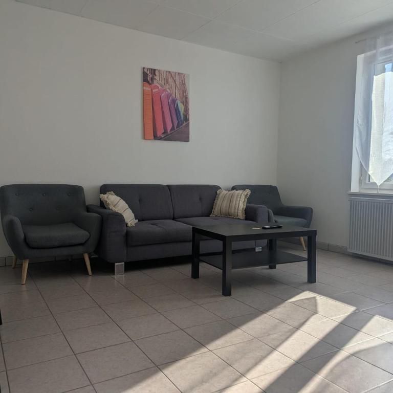Le Regard - appartement 2 chambres ou studio, salon, cuisine équipée, parking et wifi gratuit - Apartment mit 2 Schlafzimmern - 4