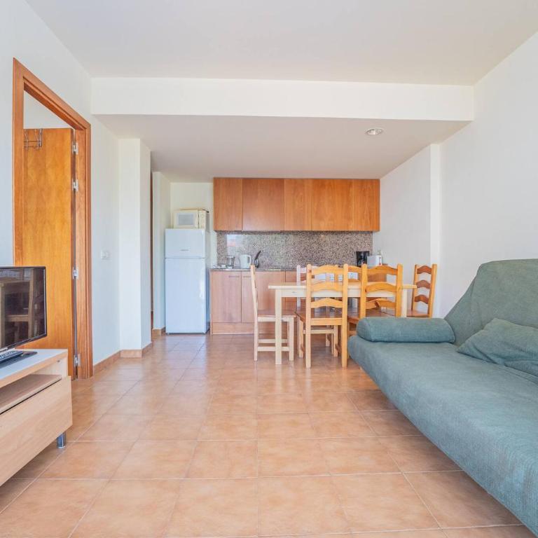 Miami Apartment 450 m from the beach - Two-Bedroom Apartment - 3
