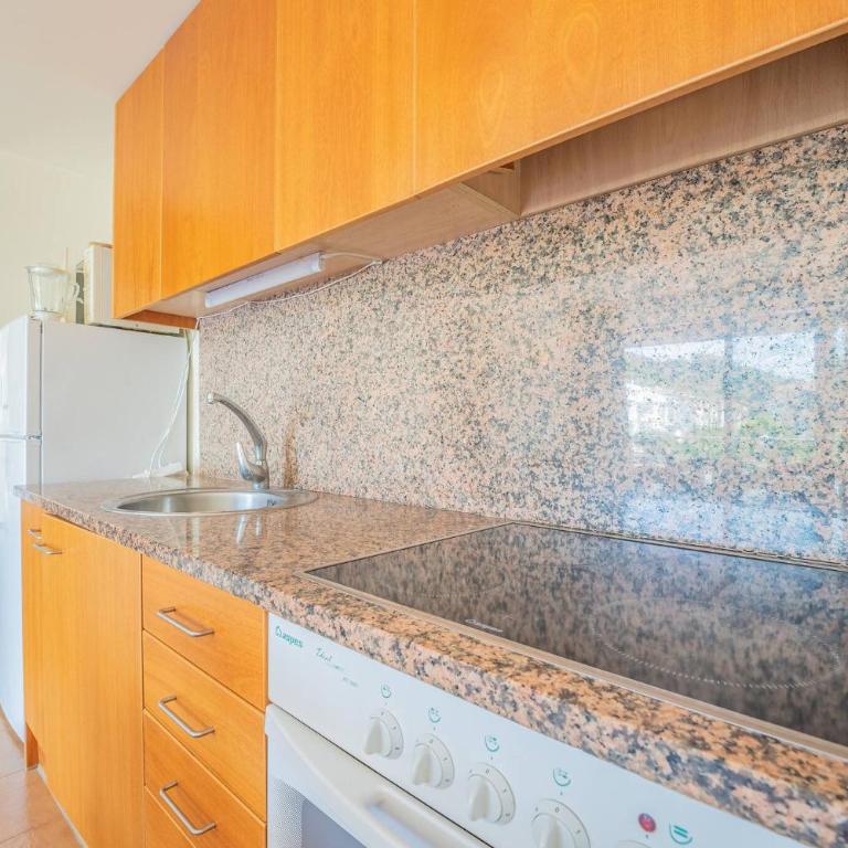 Miami Apartment 450 m from the beach - Two-Bedroom Apartment - 10