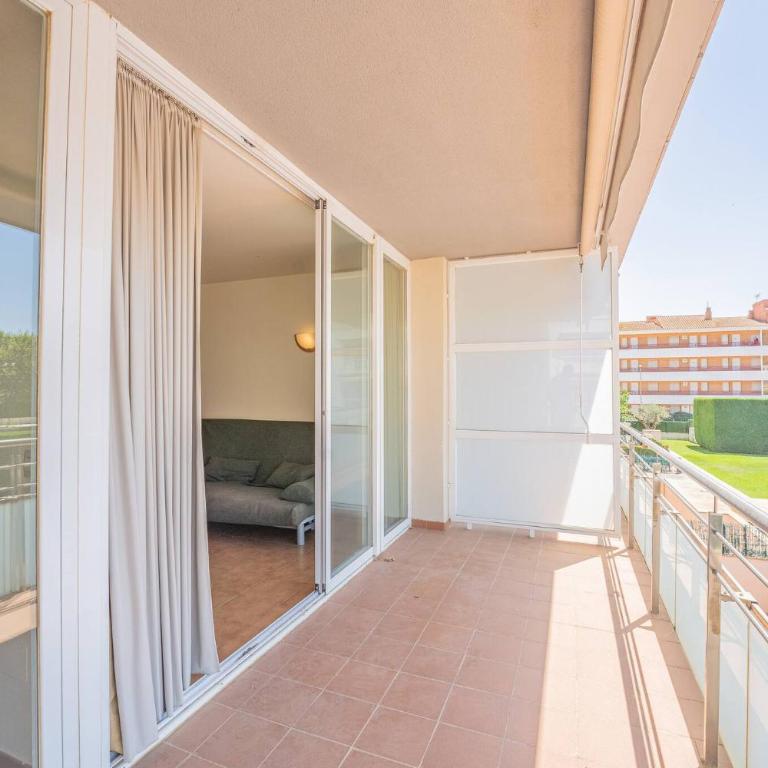 Miami Apartment 450 m from the beach - Two-Bedroom Apartment - 17