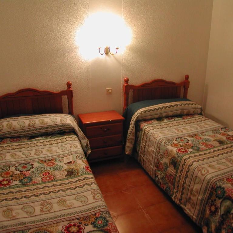 Bell Racó 37 - Four-Bedroom House - 18