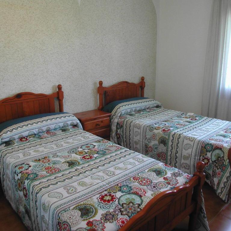 Bell Racó 37 - Four-Bedroom House - 20