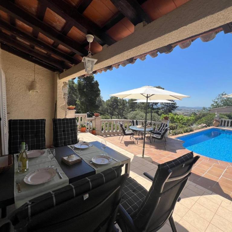 Torre Vella 16 Privat pool - Three-Bedroom House - 6