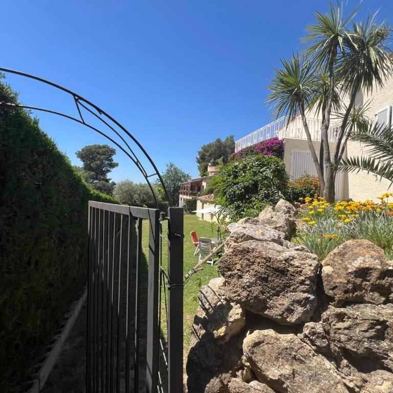 Torre Vella 16 Privat pool - Three-Bedroom House - 38