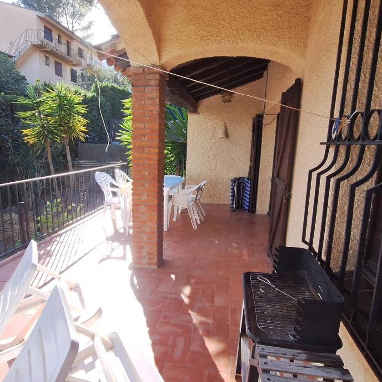 Torre vella 165 - Three-Bedroom House - 27