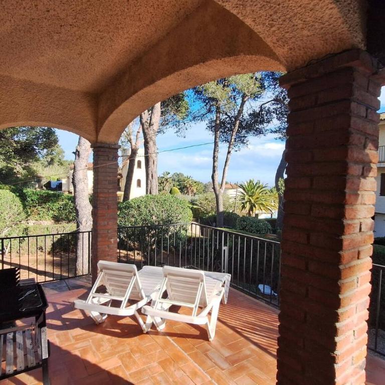 Torre vella 165 - Three-Bedroom House - 36