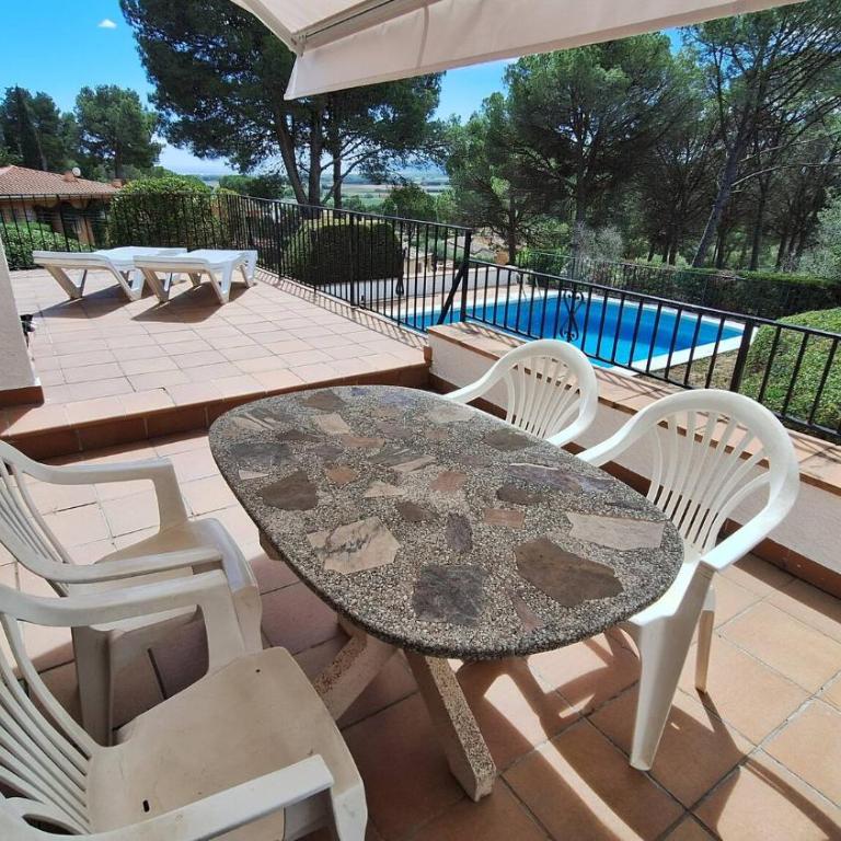 TV 57 privat pool - Villa mit 3 Schlafzimmern - 10