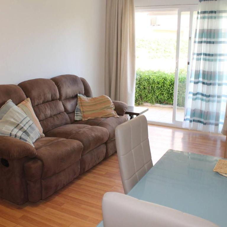 Sur Alf Apartement 200 meter from the beach - Three-Bedroom Apartment - 3