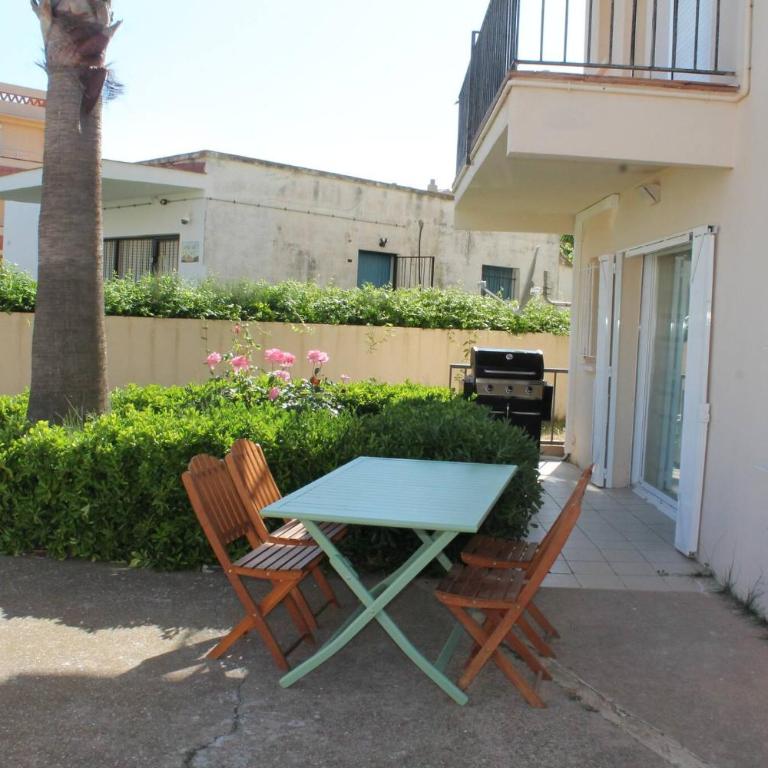 Sur Alf Apartement 200 meter from the beach - Three-Bedroom Apartment - 5