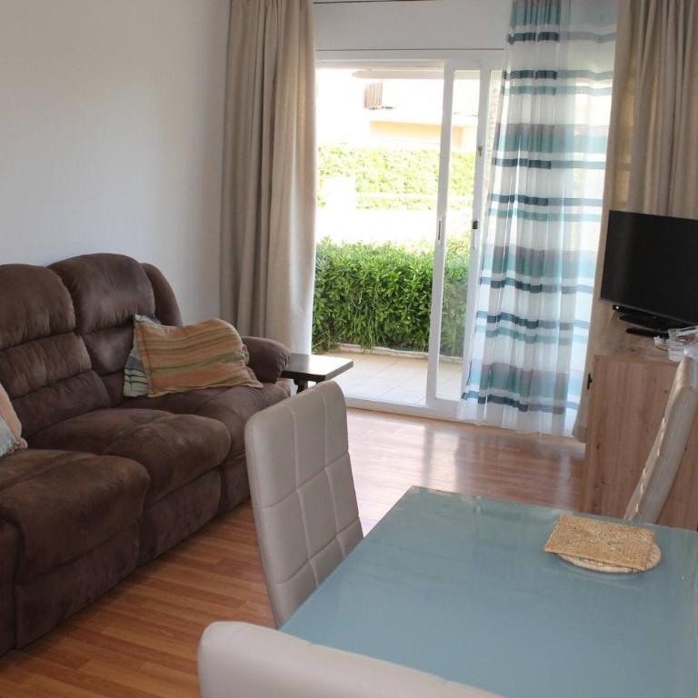 Sur Alf Apartement 200 meter from the beach - Three-Bedroom Apartment - 13