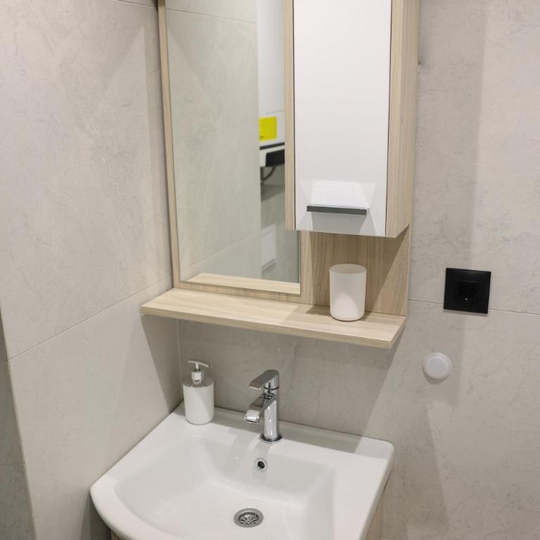 Sarajevo centar apartman 3 - One-Bedroom Apartment - 9