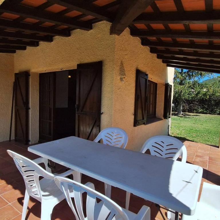 Bell Racó 33 - Three-Bedroom Villa - 2