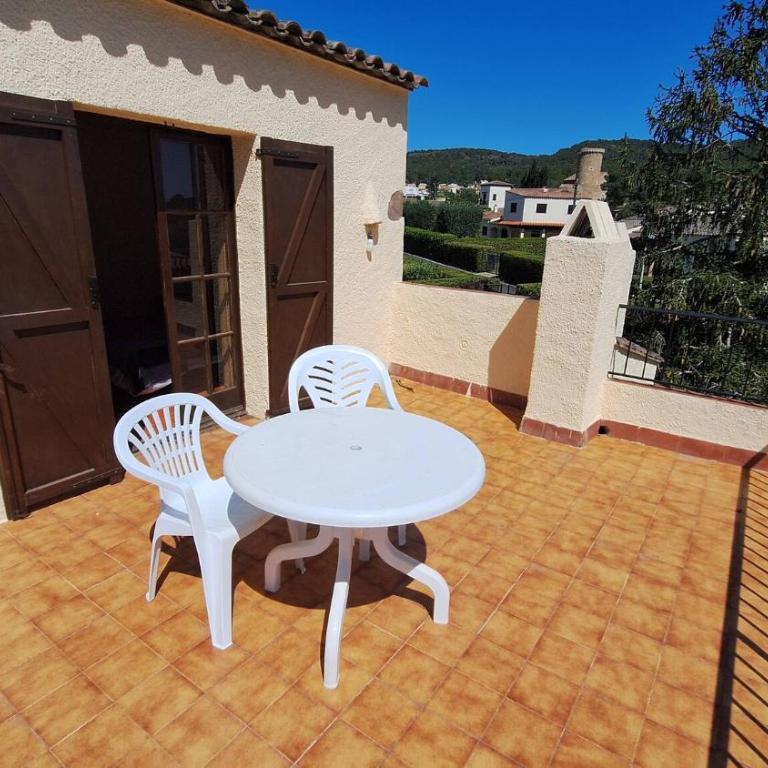 Bell Racó 33 - Three-Bedroom Villa - 34