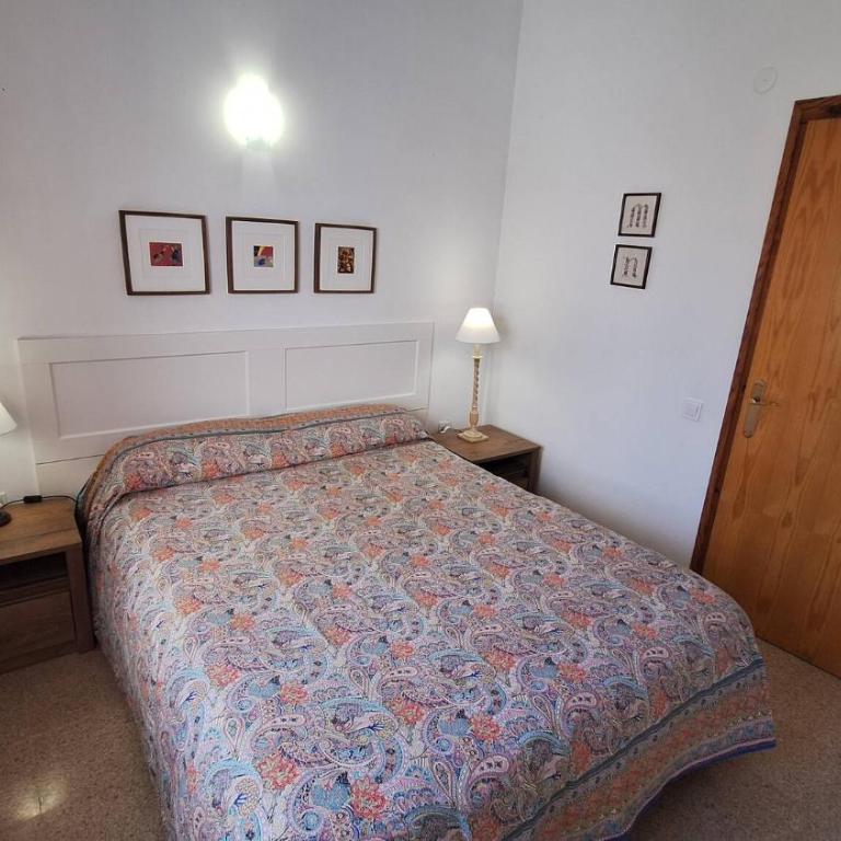 Mediterrània 21 - Three-Bedroom House - 51