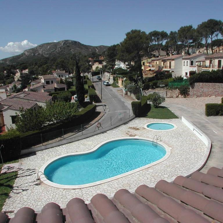 Mont Mar 88 - Three-Bedroom House - 35