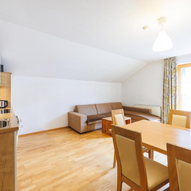 Appartements am Stadtpark Zell am See - Apartment mit 2 Schlafzimmern und Wintergarten - 7