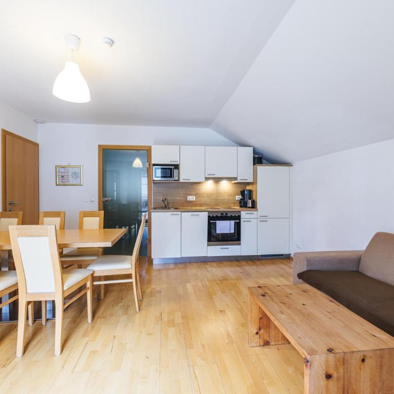 Appartements am Stadtpark Zell am See - Apartment mit 2 Schlafzimmern und Wintergarten - 4