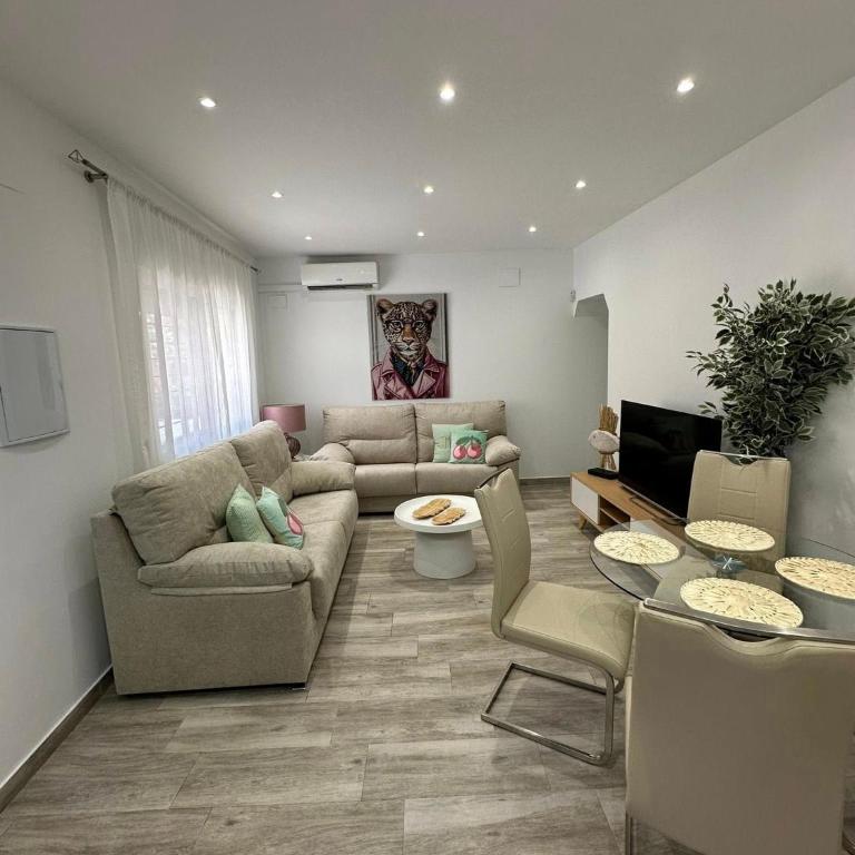 Diamante - Two-Bedroom Apartment - 7