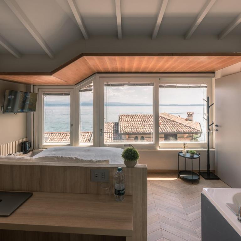 Boutique Casa Giulietta Sirmione - Suite con Vista Lago - 8