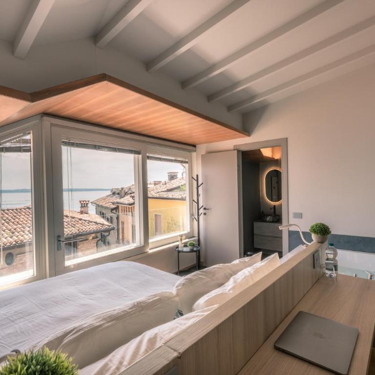 Boutique Casa Giulietta Sirmione - Suite con Vista Lago - 10