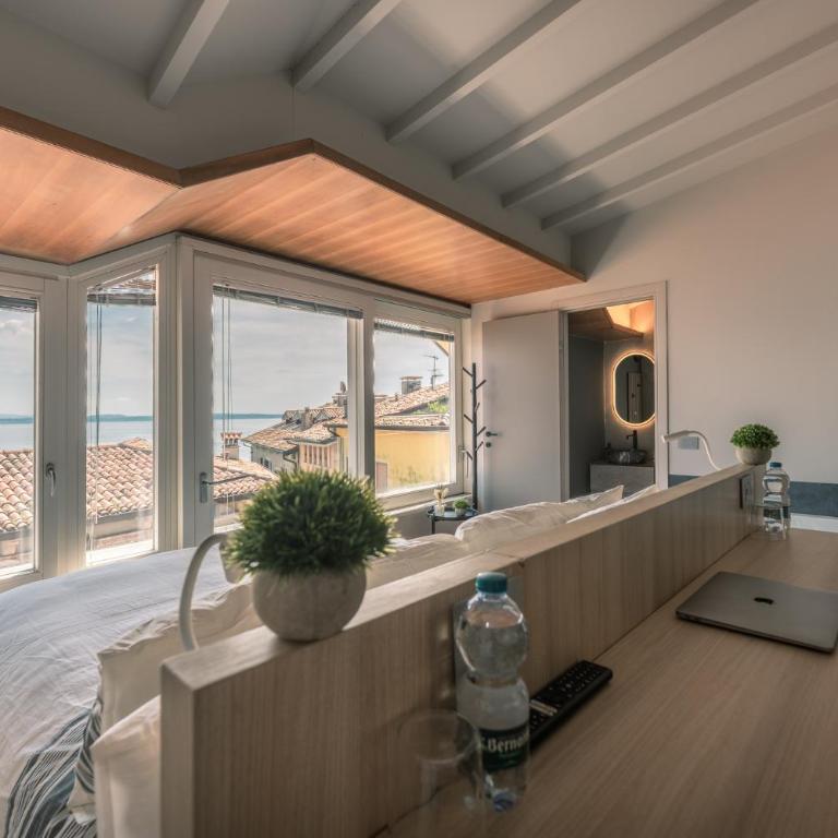 Boutique Casa Giulietta Sirmione - Suite con Vista Lago - 15