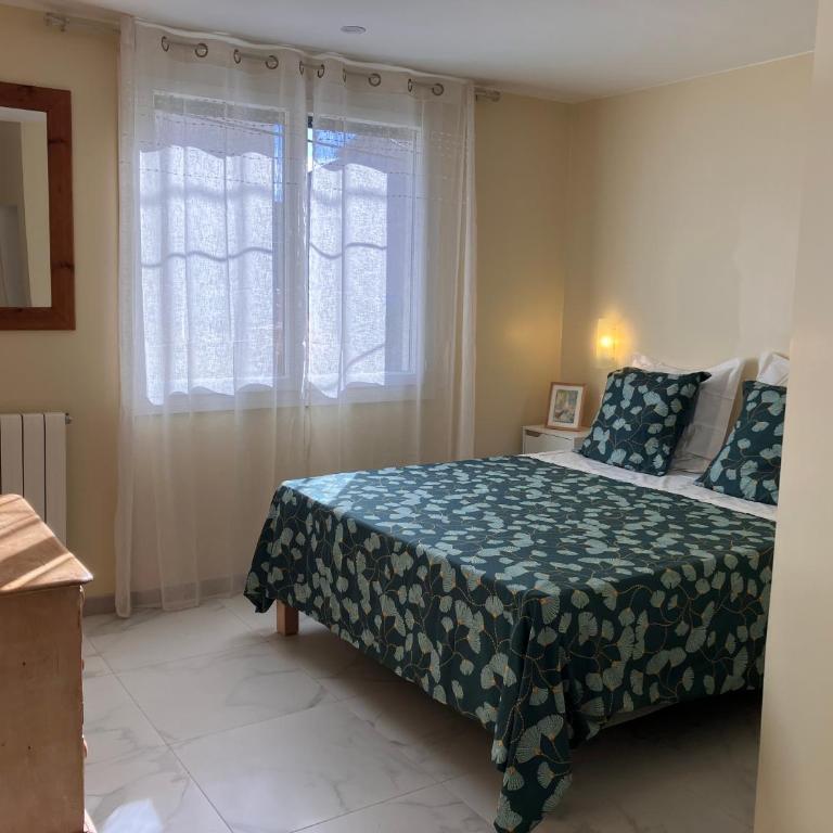 La Catalane - Chambre Lit Queen-Size - 1