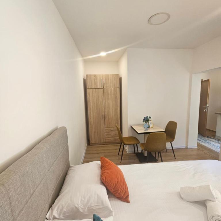 Apartman DVOR 1 - One-Bedroom Apartment - 15
