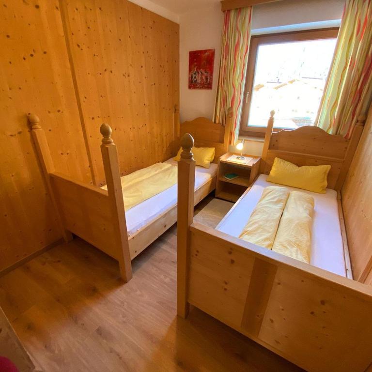 Appartments Hofer - Apartment mit 3 Schlafzimmern und Dusche - 14