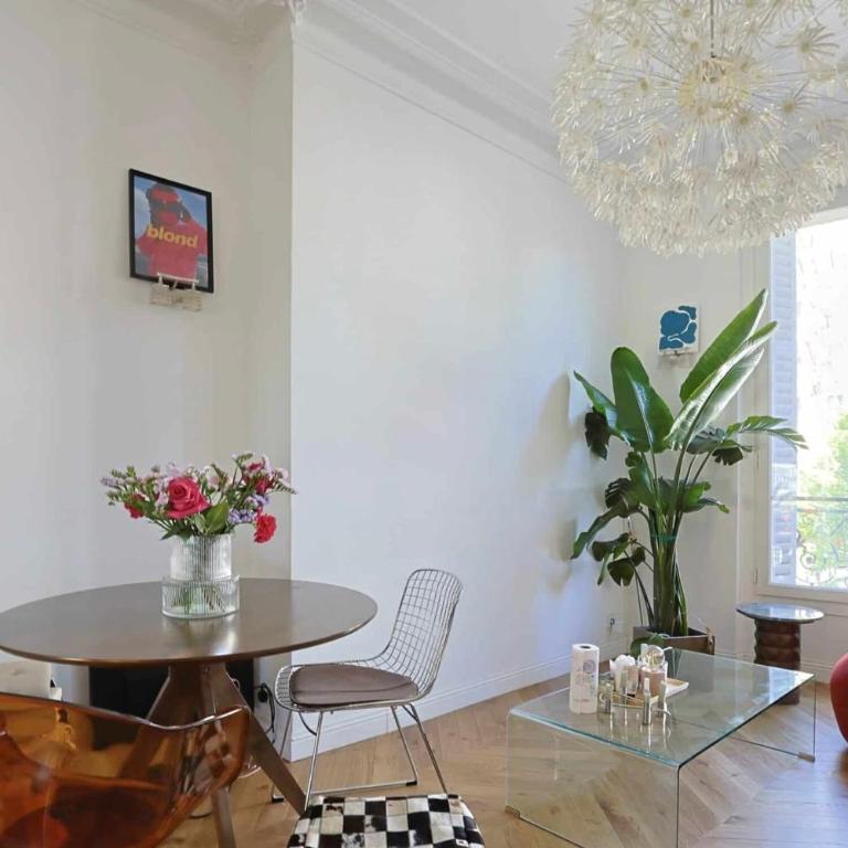 Appart spacieux proche de Montmartre - Appartement - 4