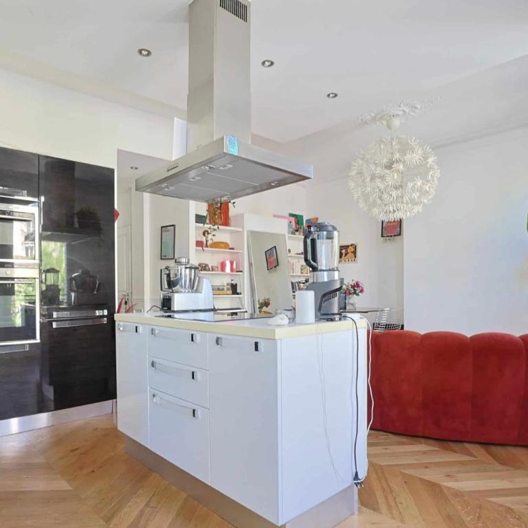 Appart spacieux proche de Montmartre - Appartement - 6
