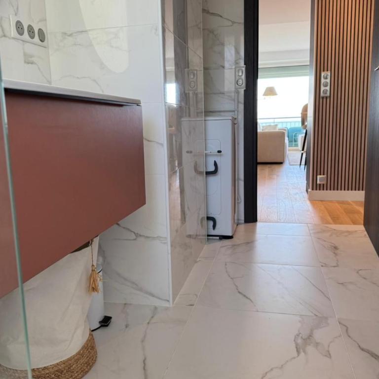 Beautiful apartment with balcon in La Baule - Apartment - 6