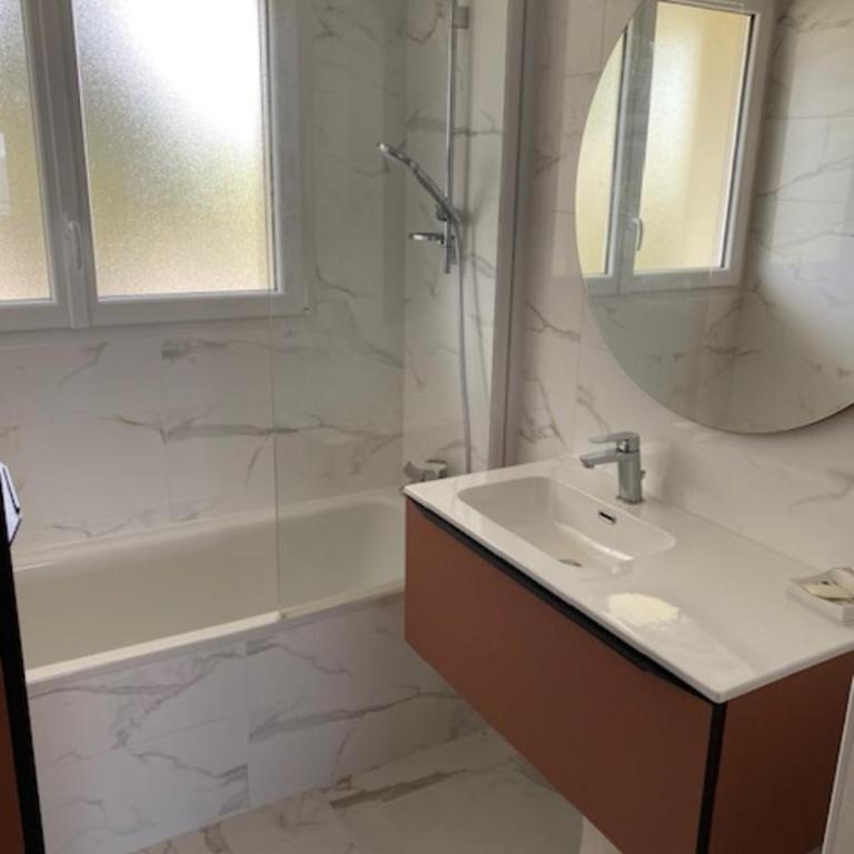 Beautiful apartment with balcon in La Baule - Apartment - 5