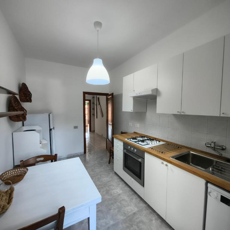 Casa Vacanze Da Carlo - Two-Bedroom Apartment with Sea View - 6