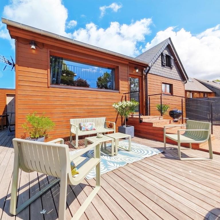 Le Chalet 48 au bord du lac avec piscine & parking gratuit - mer et centre ville à moins de 5 minutes en voiture - Chalet 3 Chambres - 1