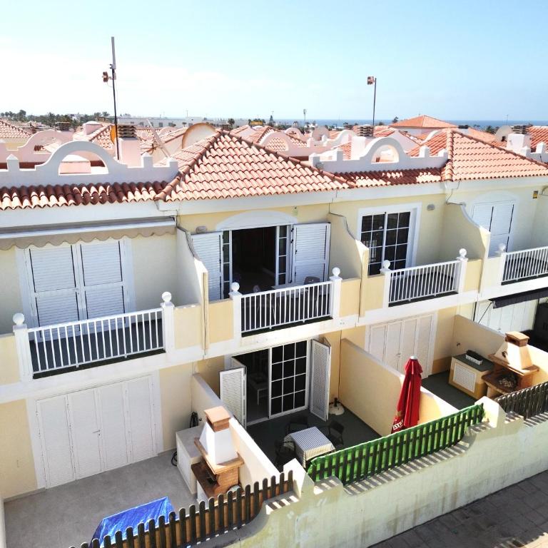 Sunny terrace duplex apartment 2 bedrooms - Appartement 2 Chambres - 45