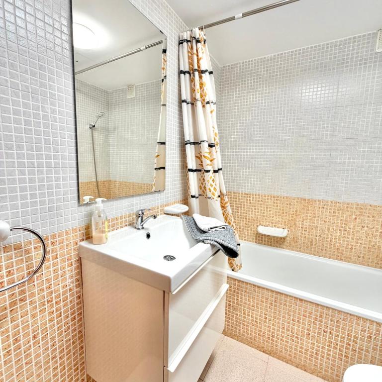 Sunny terrace duplex apartment 2 bedrooms - Appartement 2 Chambres - 33