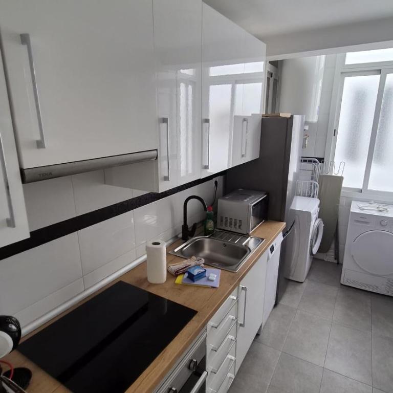ByMalagagrupos Centro Malaga historico parking gratis - Apartamento de 3 dormitorios - 5