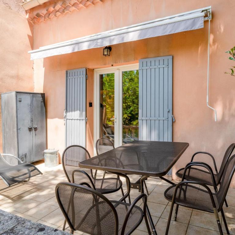 Chez Monique et sa fille Caroline - Appartement 1 Chambre - Vue sur Jardin - 4