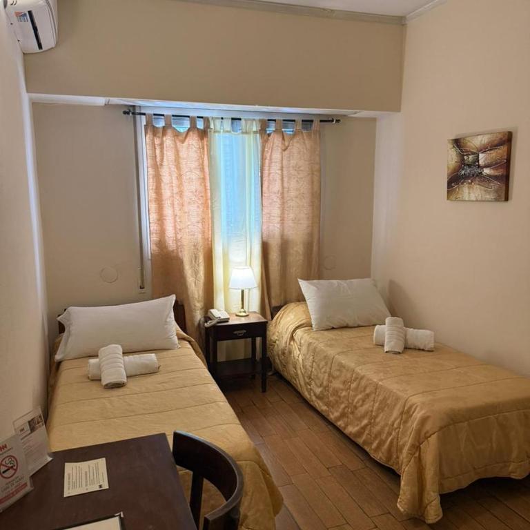 Hotel Hernandarias - Habitación Doble - 2 camas - 9
