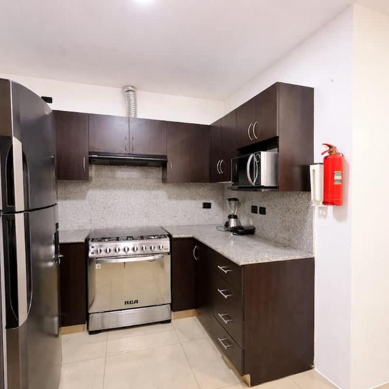 Ceibos Point - Elegante Departamento cercanía Consulado Americano y parqueo gratuito - Apartment - 25