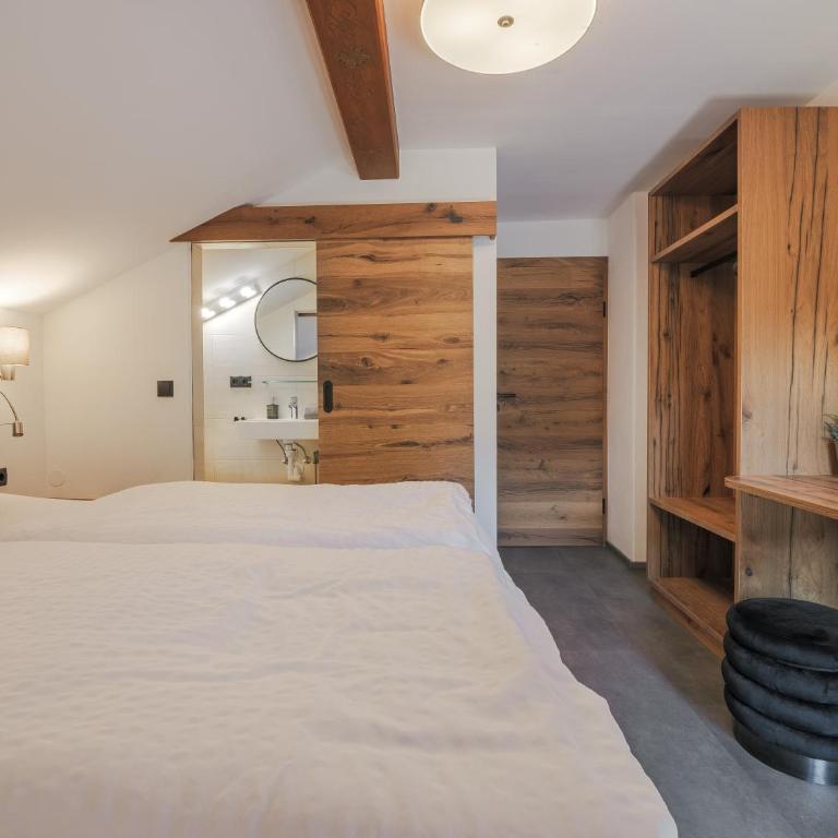 Villa Sonneck - Apartment mit 2 Schlafzimmern und Bergblick - 9