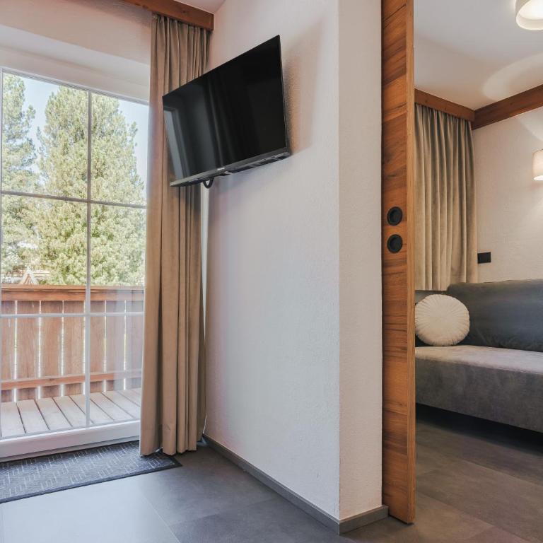 Villa Sonneck - Apartment mit 2 Schlafzimmern und Bergblick - 17