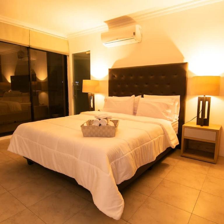 Elegant entire floor with amazing city view - Apartment - 20