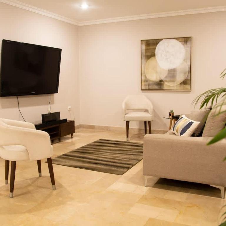 Elegant entire floor with amazing city view - Apartment - 34
