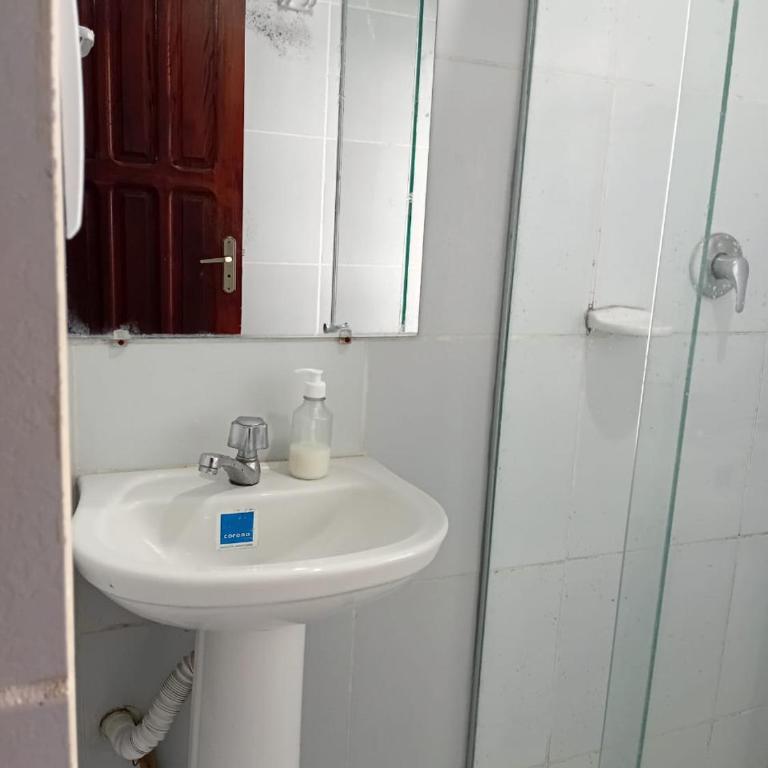 Hostal Center A - Habitación Doble - 4