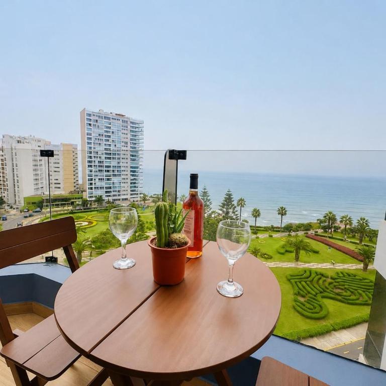 Stunning Ocean Views Sunset & Sunrise 3BR - Three-Bedroom Apartment - 18