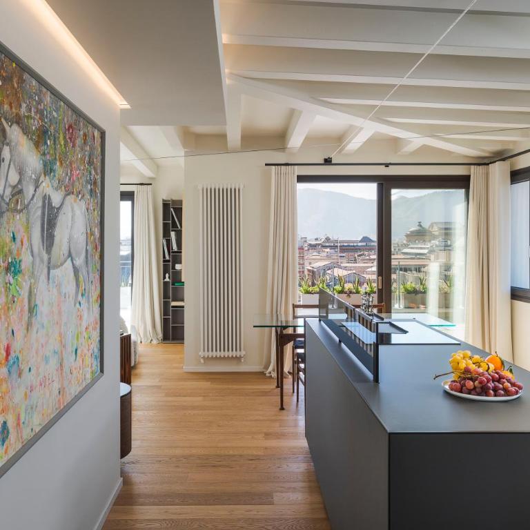Skyline Penthouse - Appartamento con 2 Camere da Letto - 1