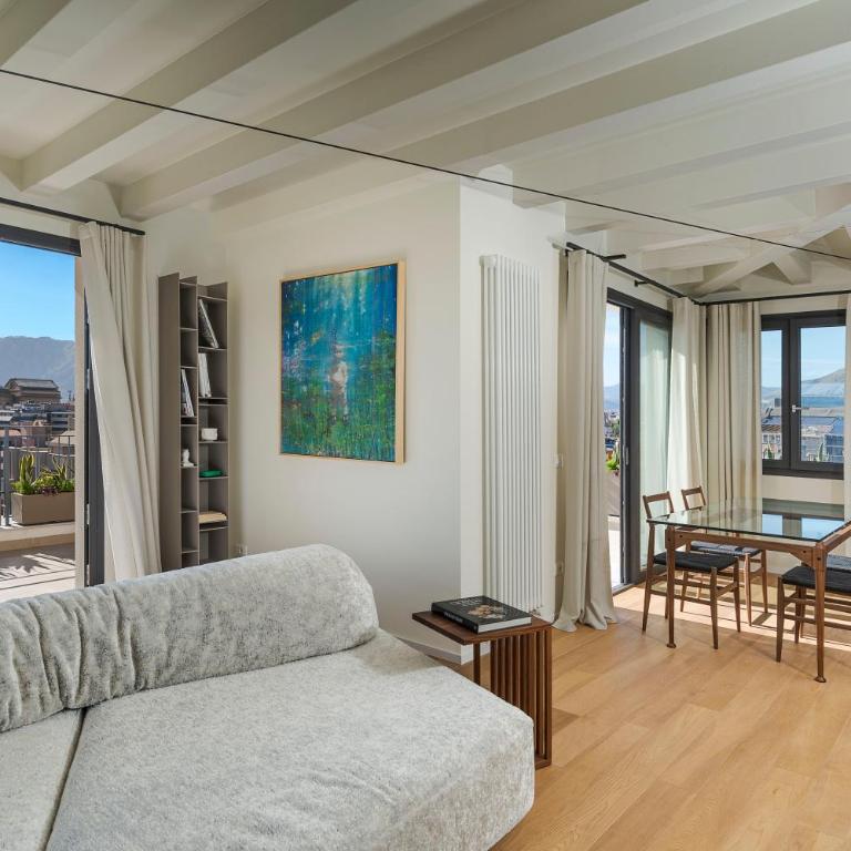 Skyline Penthouse - Appartamento con 2 Camere da Letto - 40