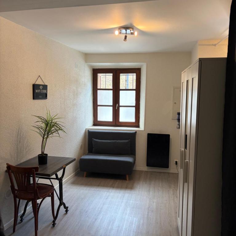 Maison duplex 2 chambres vue directe sur la cité médiévale - Two-Bedroom House - 8